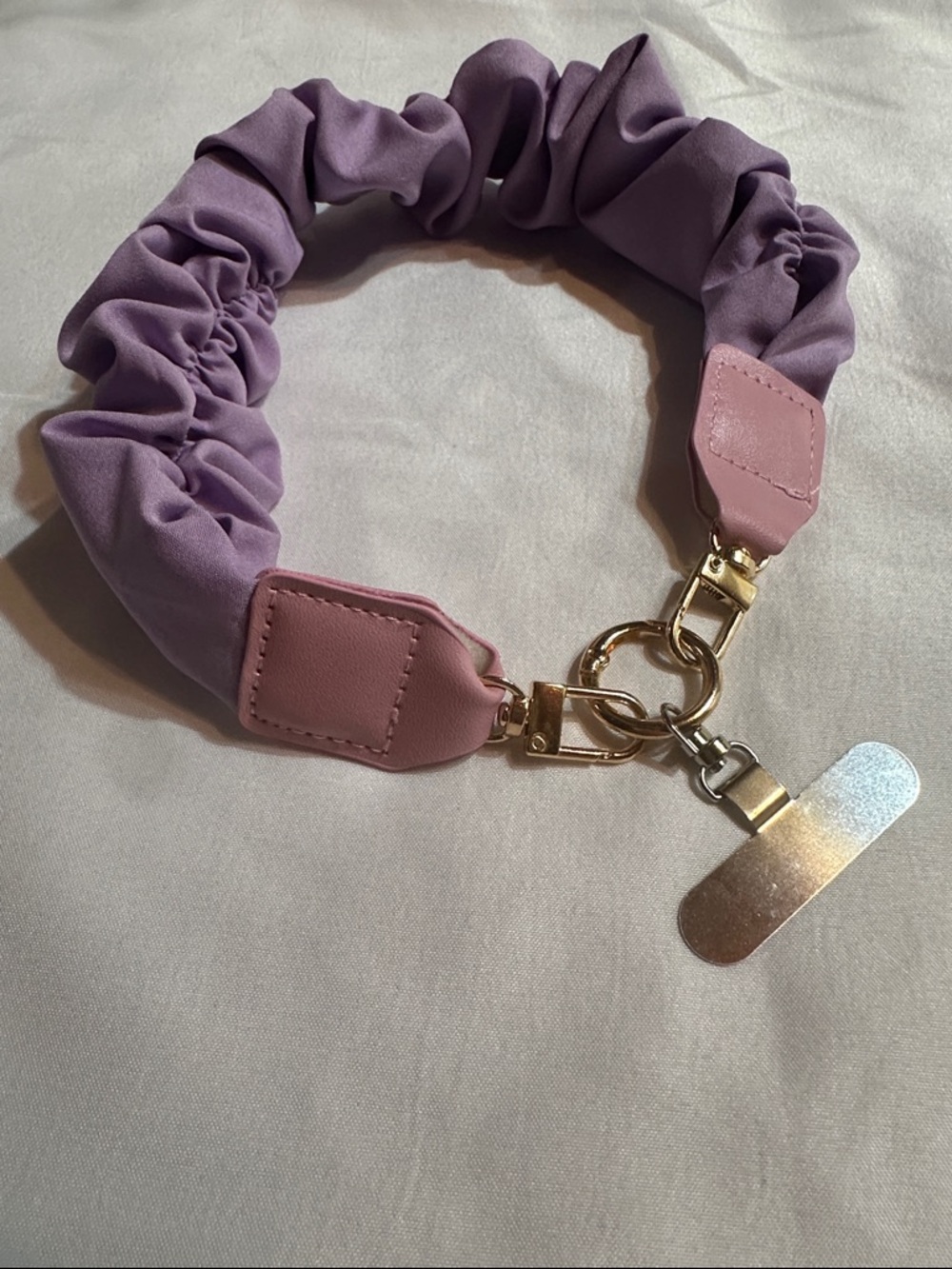Stylish Lavender Scrunchie Phone Case Wristlet with Pink Accent NWOT